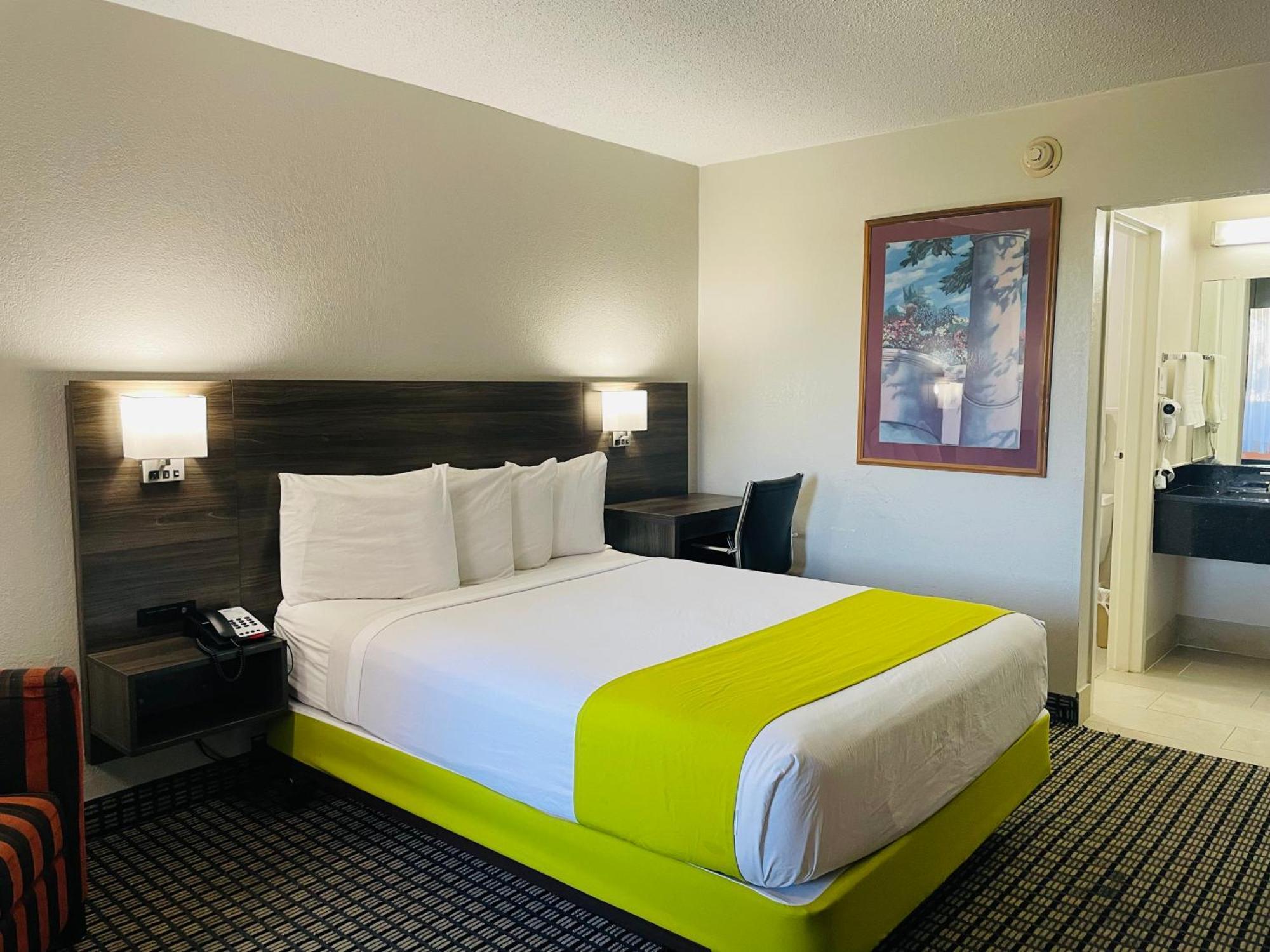 Days Inn By Wyndham Irving Grapevine Dfw Airport North Esterno foto