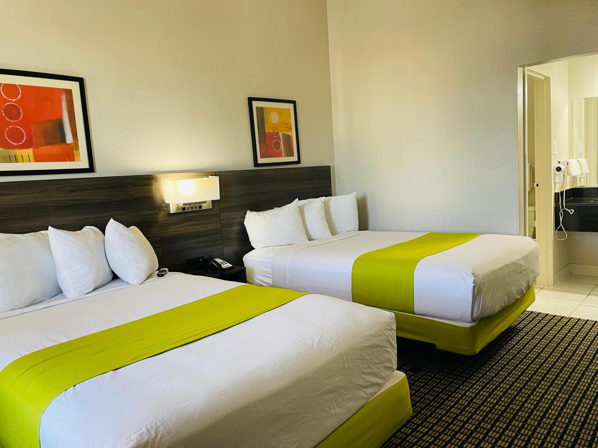 Days Inn By Wyndham Irving Grapevine Dfw Airport North Esterno foto